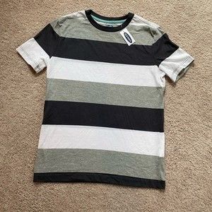 👦 Old Navy Boys Striped T-Shirt. NWT!